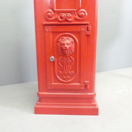 133 - A painted aluminium pillar postbox. 36x102x32cm.