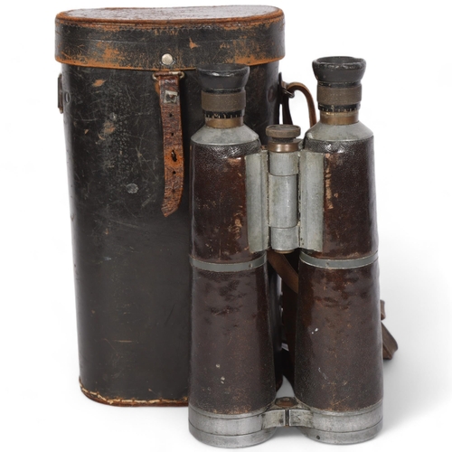 61 - A pair of German World War II Period binoculars, by Hensoldt Wetzlar, serial no. 69412, with origina... 