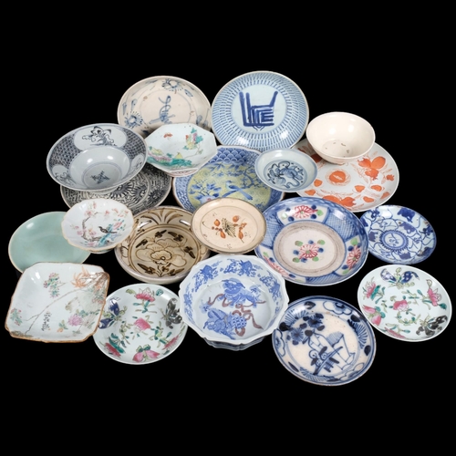 163 - A group of various 19th century and later Oriental dishes and plates