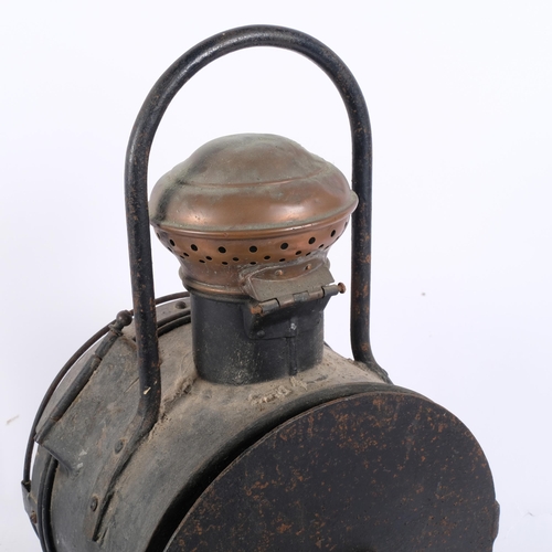 202 - A large early 20th century railway headlight lamp, H56cm