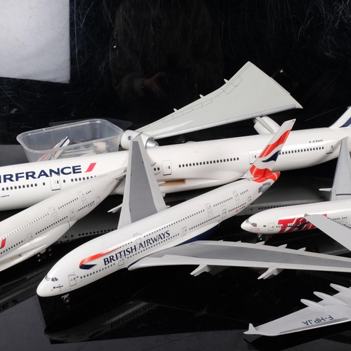 781 - A selection of plastic model aeroplanes, including a British Airway Jumbo Jet, Air France passenger ... 