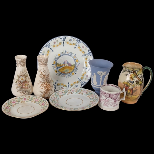 843 - A selection of various English ceramic items, including a Doulton vase 