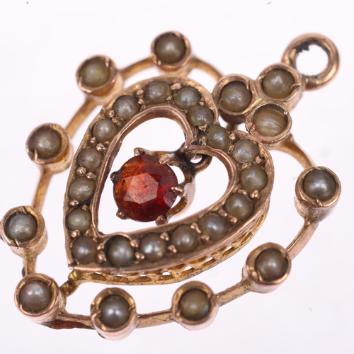 1252 - An Edwardian 9ct gold garnet and pearl heart openwork pendant, 20mm, 1.1g