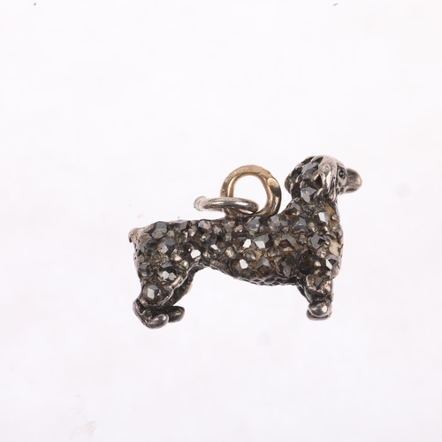 1256 - A Victorian miniature diamond Dachshund dog pendant/charm, set with rose-cut diamonds, apparently un... 