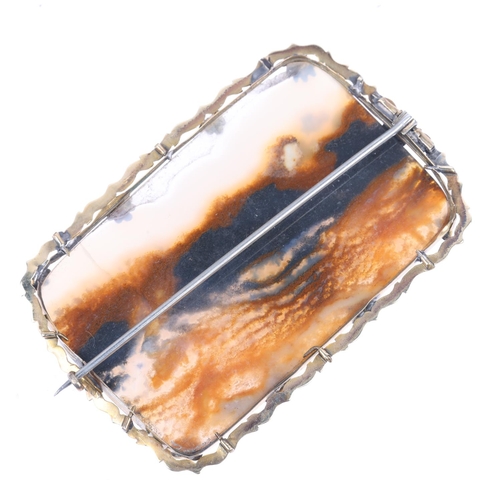 1269 - A large Victorian agate panel brooch, in unmarked yellow metal frame, 66.4 x 44.5mm, 20.4g