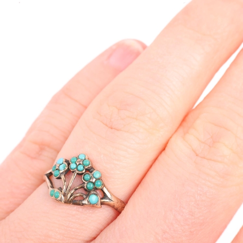 1310 - An Antique turquoise 'Forget-Me-Not' openwork ring, apparently unmarked, setting height 10.3mm, size... 