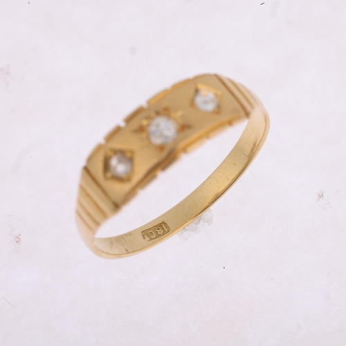 1389 - An early 20th century 18ct gold three stone diamond half hoop ring, set with round brilliant and ros... 