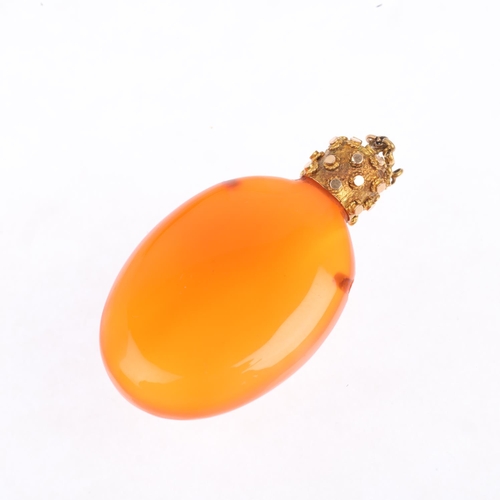 1472 - An 18th century miniature carnelian chatelaine scent flask, with unmarked gold cap, 33.4mm, 6g