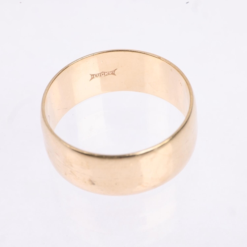 1505 - A late 20th century 9ct gold wedding band ring, maker S&W, London 1975, band width 8.5mm, size U, 5.... 