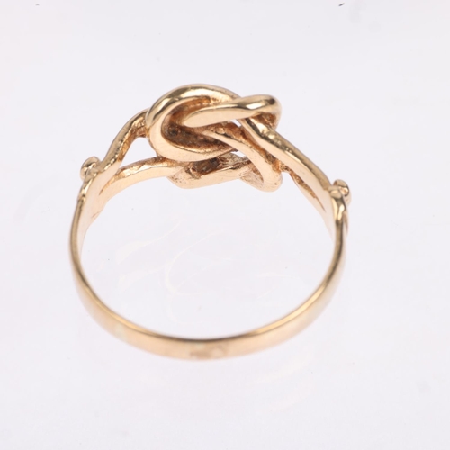 1507 - A late 20th century 9ct gold knot ring, maker A&AJ, London 1979, setting height 9.9mm, size Q, 3.1g