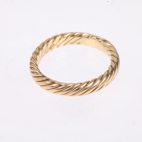 1510 - A 9ct gold twisted wedding band ring, maker SL, Birmingham 1995, band width 3.1mm, size M, 3.5g