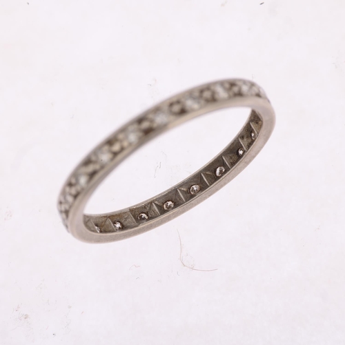 1515 - An Art Deco diamond full eternity ring, set with single-cut diamonds, apparently unmarked, band widt... 