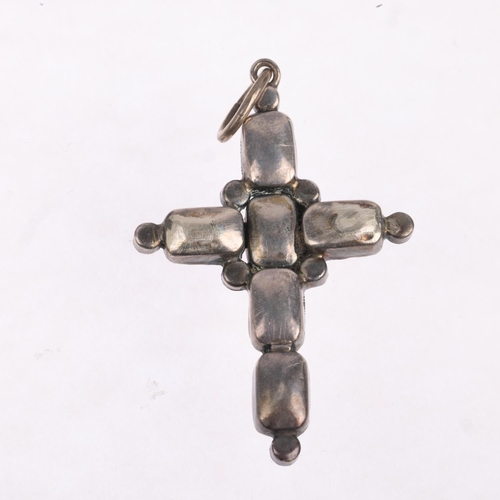 1616 - A Georgian pink and white paste cross pendant, apparently unmarked silver closed-back settings, 48.6... 