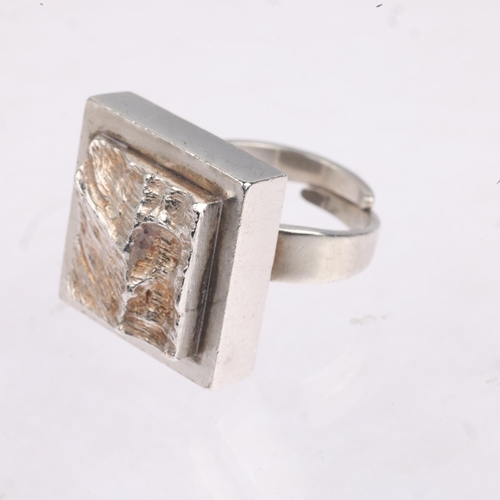 1634 - HERMANN SIERSBOL - a a Danish modernist sterling silver abstract panel ring, signed, setting height ... 