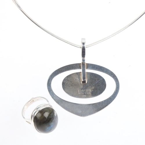 1676 - UNI - DAVID ANDERSEN by MARIANNE BERG - a a Danish modernist sterling silver labradorite openwork pe... 