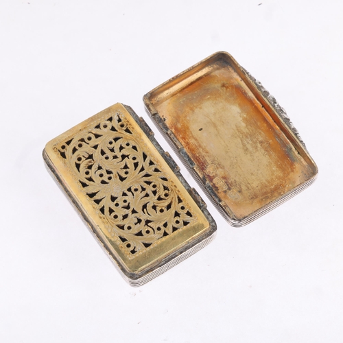 1795 - A George IV silver vinaigrette, maker TS, Birmingham 1830, rectangular form, with engine turned deco... 