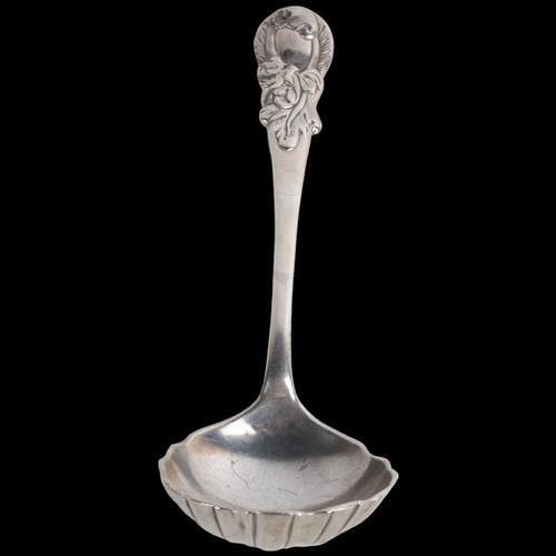 1921 - A George III cast silver shell sauce ladle, Thomas & William Chawner, circa 1760, 18cm, 3.5oz