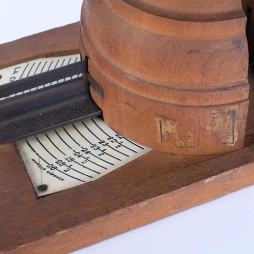 18 - La Chapeliere, an early 20th century French milliner's hat stretcher, H34cm