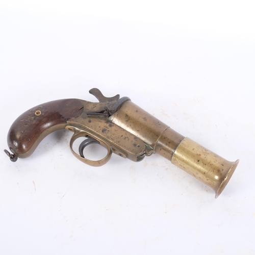 66 - WITHDRAWN - A First World War single-shot flare pistol, brass barrel and walnut handle, Cogswell & H... 