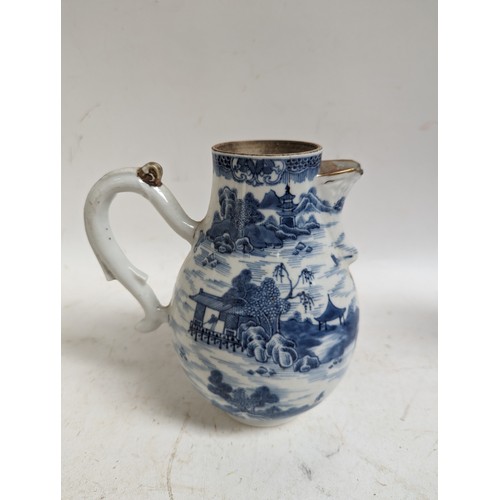 194 - A group of Antique Chinese blue and white items, including a vase, teapot, coffee pot, 2 bowls, etc