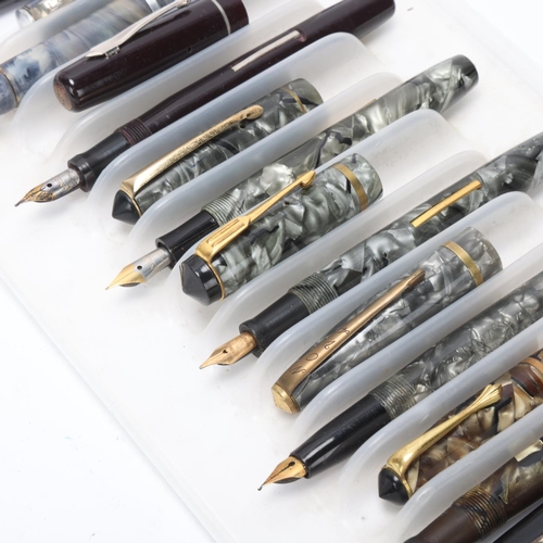 555 - 14 vintage Unique fountain pens, most 1930s' /40s', models include, Junior, Nova etc, some with 14ct... 