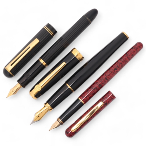 563 - 3 late 20th century fountain pens, a Pilot ridged black pen with 14ct F nib, A black Diplomat Classi... 