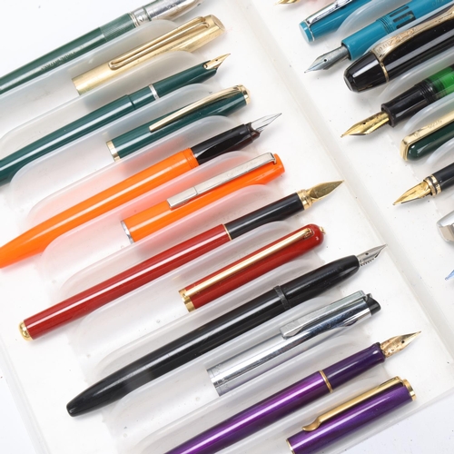 573 - 12 vintage fountain pens, makers include Senator, Aurora, Wilson, Viking, Elysee, Apollo, Universal ... 