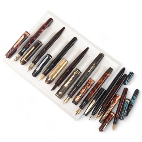 578 - 9 vintage Eversharpe / Wahl fountain pens, 1920s' - 60s' models