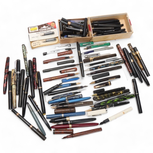 580 - A large quantity of fountain pens, spare pen parts, many gold nibs, all for spares and repairs most ... 