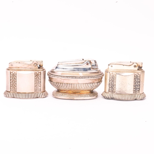 625 - 3 vintage Ronson silver plated table lighters, 2 