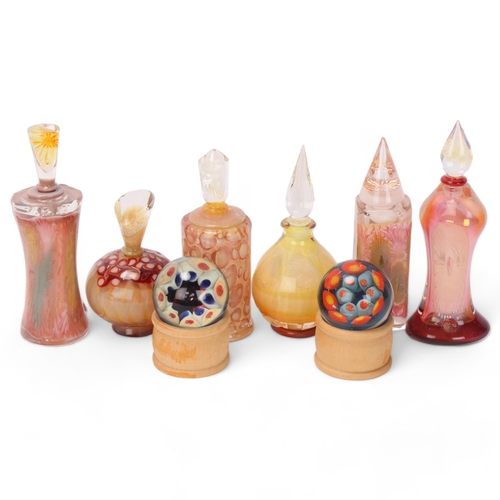 260 - RICHARD CLEMENTS studio glass, 6 scent bottles with stoppers, most with gallery labels to base, and ... 