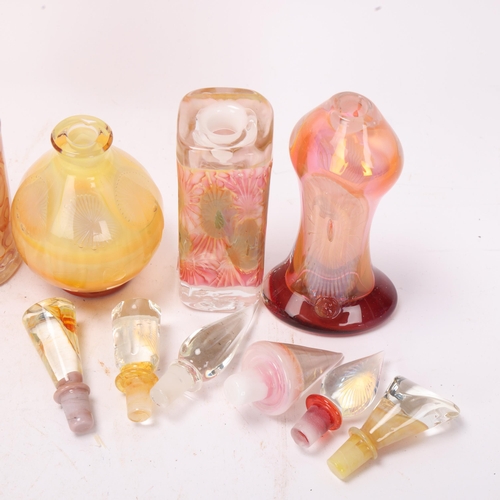 260 - RICHARD CLEMENTS studio glass, 6 scent bottles with stoppers, most with gallery labels to base, and ... 