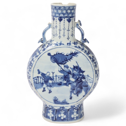 814 - A Chinese blue and white porcelain moon-shaped flask, with sceptre neck handles and painted panels, ... 