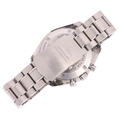 2000 - OMEGA - a stainless steel Speedmaster Professional 'Moonwatch' mechanical chronograph bracelet watch... 