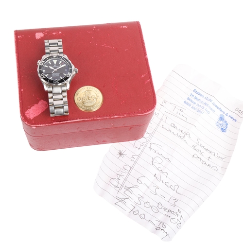 2004 - OMEGA - a stainless steel Seamaster Professional chronometer automatic calendar bracelet watch, ref.... 