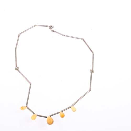 2520 - A modern sterling silver citrine fringe necklace, set with briolette-cut citrines, largest 14.1mm, 4... 