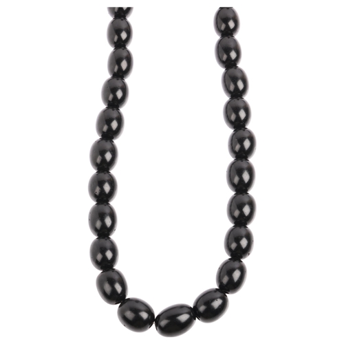 2523 - A single-strand graduated jet bead necklace, beads measure 14.2-10mm, 49cm, 37.2g