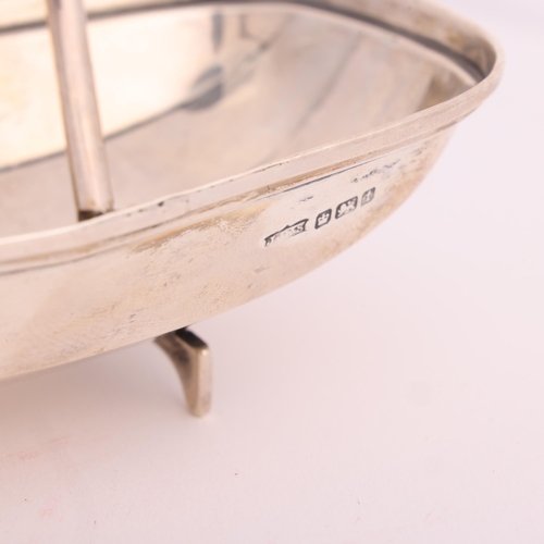 2650 - **WITHDRAWN** An Edwardian novelty silver Sussex trug bon bon dish, retailed by Goldsmiths Co of Bri... 