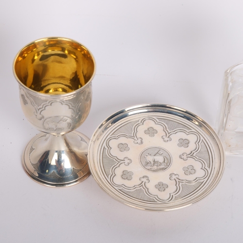 2663 - A cased Victorian silver 3-piece travelling communion set, Edward & John Barnard, London 1858, compr... 