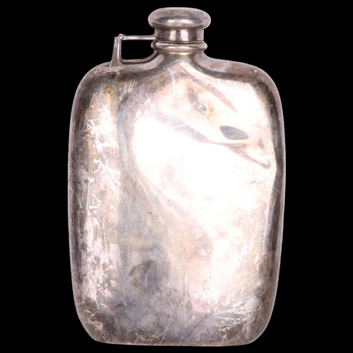 2689 - A large Japanese 950 silver curved hip flask, Miyakatsu & Co, with bayonet cap, 15cm x 10cm, 6.9oz