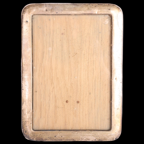 2708 - A George V silver-fronted rectangular photo frame, Charles S Green & Co, Birmingham 1918, internal m... 