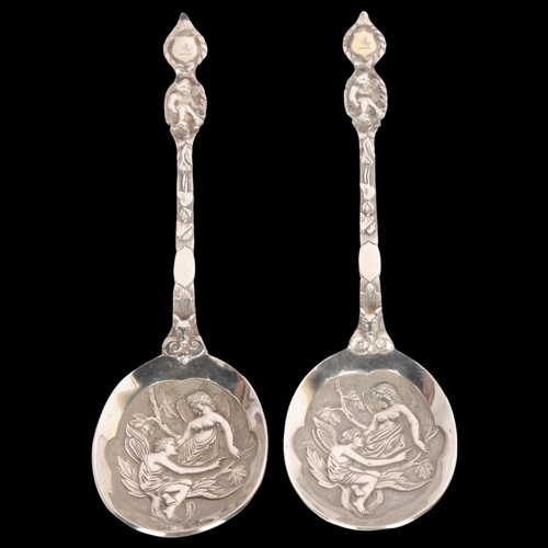 2732 - A pair of Victorian silver 'Mythical Figures' spoons, Robert Stebbings, London 1891, 19.5cm, 4.2oz