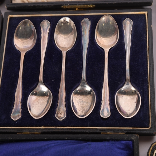 2734 - 5 cased sets of silver flatware, including teaspoons and dessert knives, 5.3oz weighable