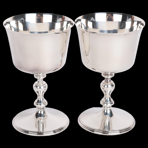 2754 - A pair of Elizabeth II modernist silver goblets, Sidney Beddall, Sheffield 1968, 14.5cm, 17oz total