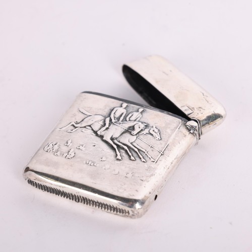 2686A - An Antique Continental unmarked silver 'Horse Racing' Vesta case, circa 1900, 5cm x 4cm