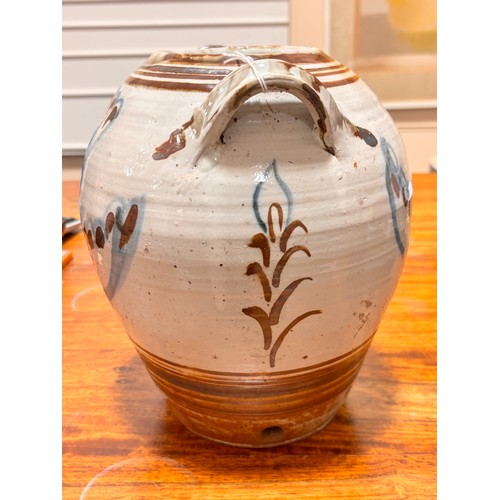 322 - SETH CARDEW (1934-2016), Wenford Bridge pottery, a two handled jar with dove decoration, makers mark... 