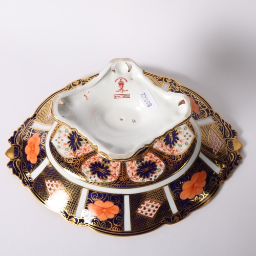 30 - A Royal Crown Derby comport with Imari decoration, pattern no. 710700, H13cm, W27cm