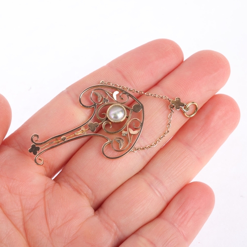 1110 - An Edwardian Art Nouveau 9ct rose gold blister pearl openwork lavaliere pendant, circa 1905, the clu... 