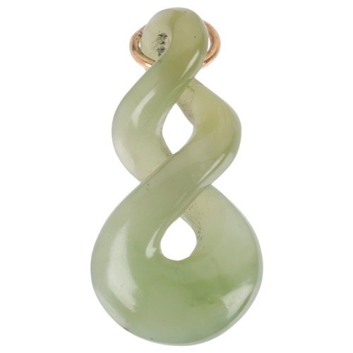 1143 - A New Zealand Maori pounamu green stone pikorua triple twist pendant, 33mm, 4.2g