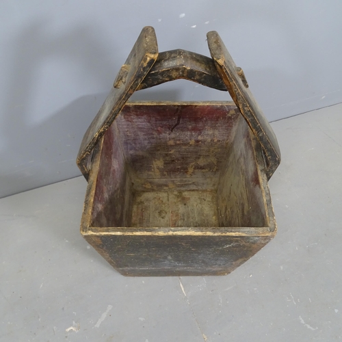 3033 - A Chinese elm well bucket. 41x62x36cm.